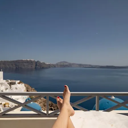 Bubble Santorini