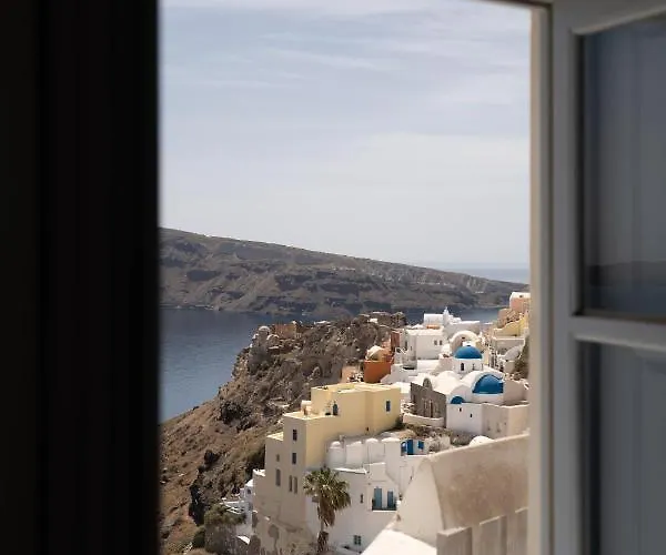 Bubble Santorini Oia (Santorini)