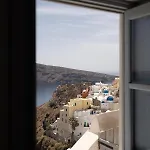 Bubble Santorini Oia
